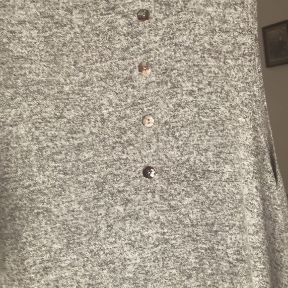 Ladies sweater - Picture 4 of 4